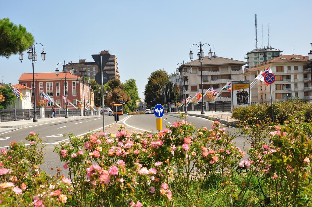 Apartment Ponte Delle Nazioni ปาร์มา ห้อง รูปภาพ